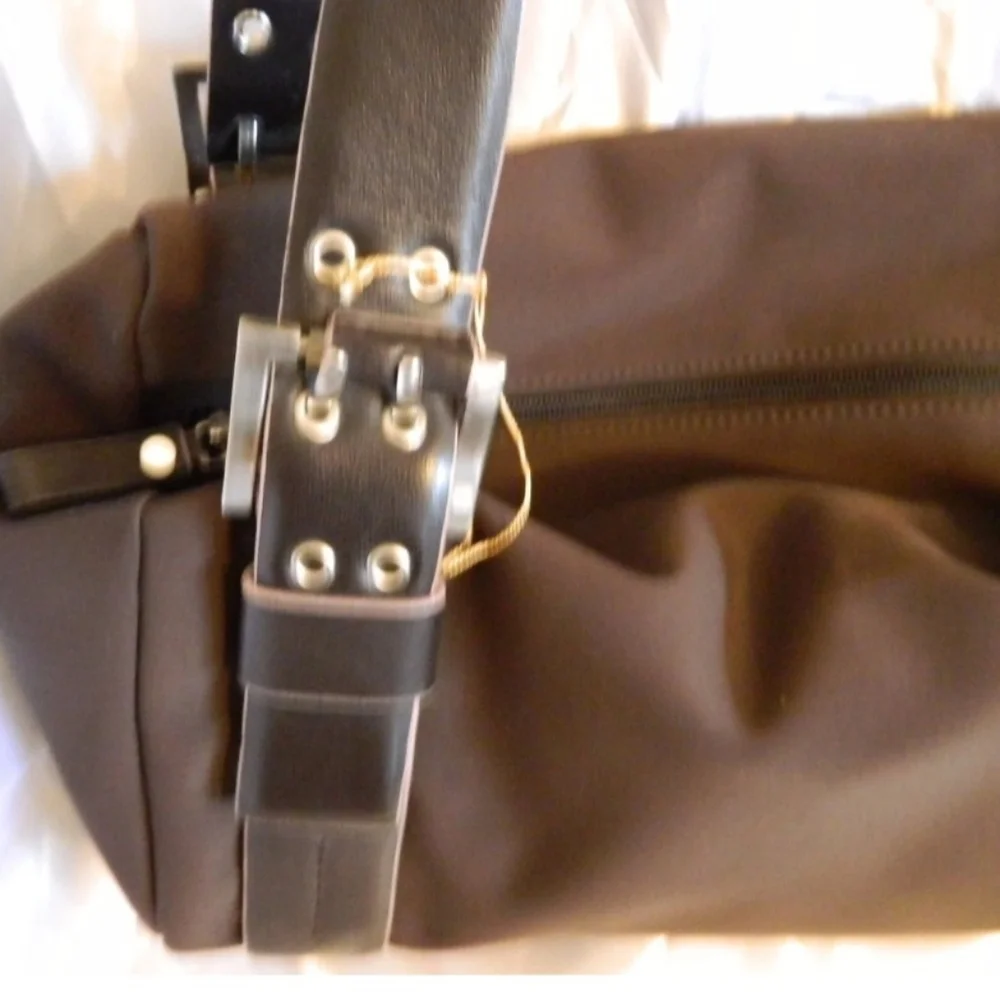 Donald J. Pliner new stylish